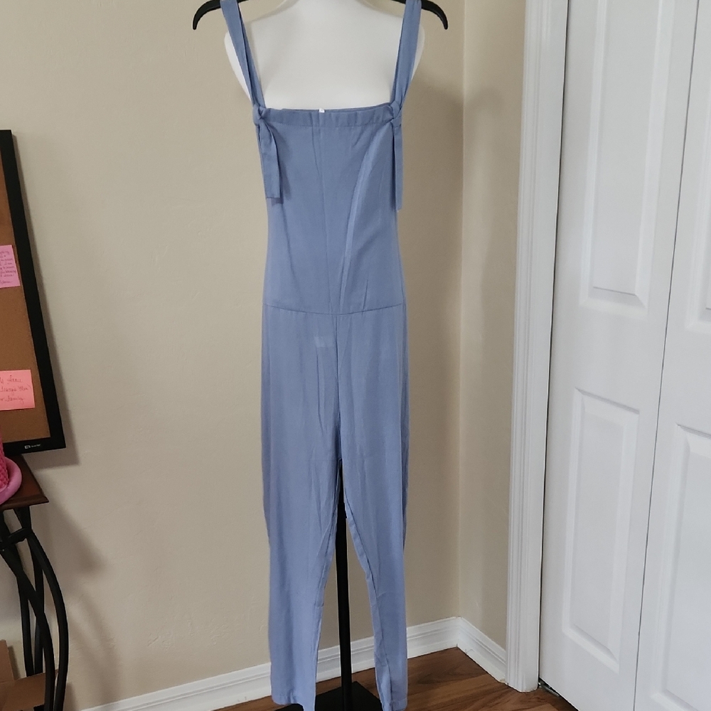 Elegant Yet Adorable Blue Jumpsuit